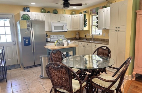 Tranquil Harbour House | Experience comfort at A Potter's House in Oak Island with 2 bedrooms and nearby beaches.