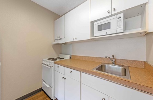 Hunt Club Hotel | Extended Stay America Suites West Palm Beach Northpnt Corpor