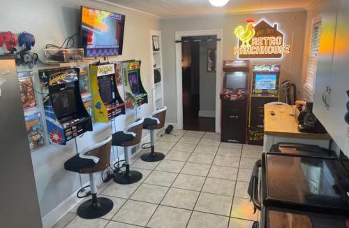 Sanford House | Extra listing do not book