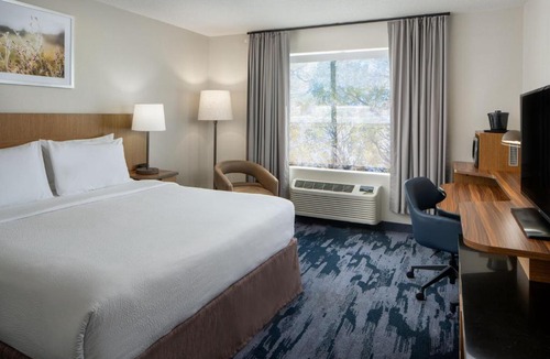 Villas Hotel | Fairfield Inn & Suites by Marriott Fort Myers Cape Coral