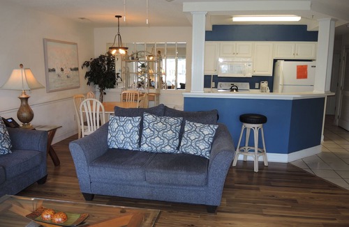 Calabash Villa | Family Friendly 2 bedroom, 2 bath, with 27 holes of golf available, great resort amenities(1202)