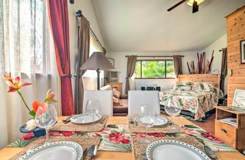 Mountain View Apartment | 'Fern Cottage' Island Escape with Rainforest View!