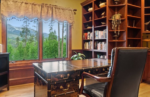 The Highlands House | Five Bedroom Breckenridge Home with Amazing Mountain Views