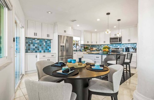 Crystal Beach House | Florida Villa - Waterfront - Private Pool