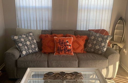 Iona Cottage | Fort Myers Beach- 10 minute drive Pineapple Vacation Homes