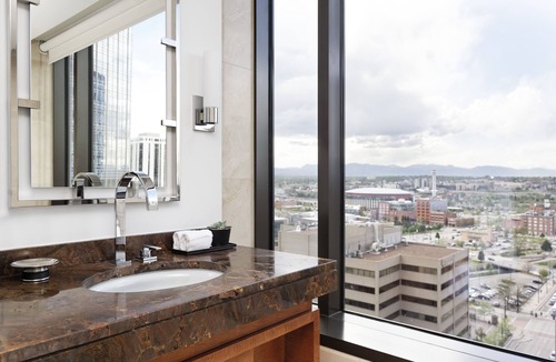 Downtown Denver Hotel | Four Seasons Hotel Denver