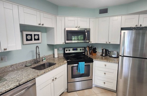 Tierra Verde Condo | From serene sunrises to exciting nearby attractions, Immerse yourself