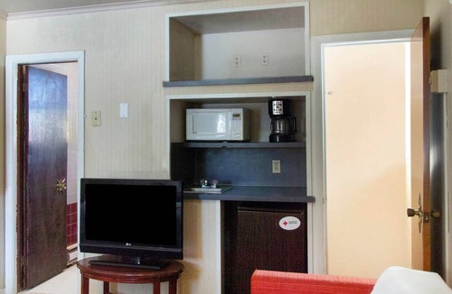 Wilkes-Barre Apartment | Full Bed|Wilkes-Barre PA