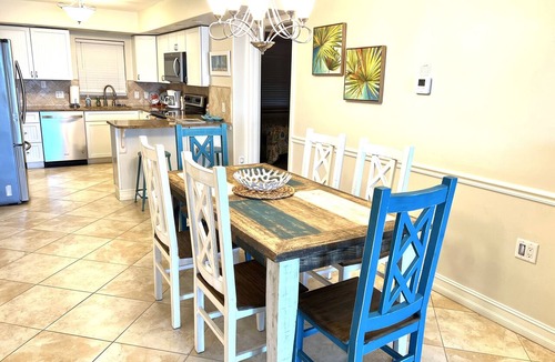 Fort Myers Beach Condo | Gateway Villas 297-Beachy & Bright Seaside 2 bedroom | 2 bath Sleeps 6