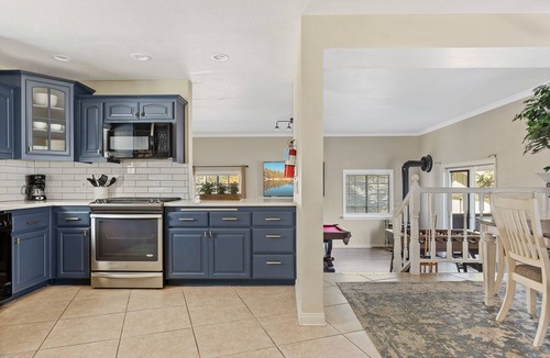 Big Bear Lake Cabin | Gilner Point - Close to the Lake A/C & Dog Friendly!