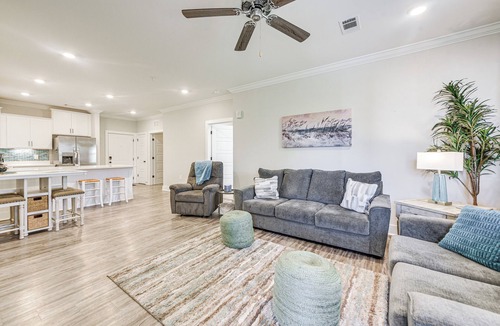 Calabash Condo | Gorgeous Calabash Condo w/Balcony & Pool Access!