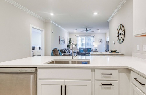 Calabash Condo | Gorgeous Calabash Condo w/Balcony & Pool Access!