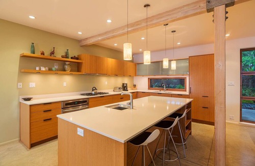 Paia House | Gorgeous! Oceanfront with Pool and Hot-Tub - Permitted