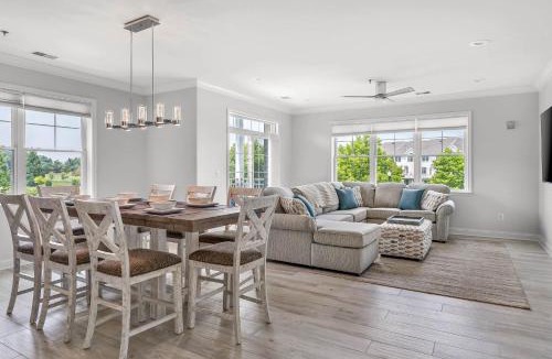 Rehoboth Beach House | Grande at Canal Pointe - A Coastal Getaway