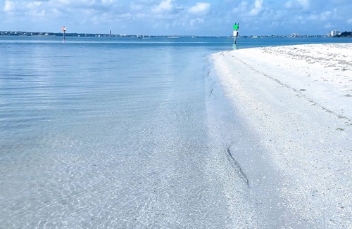 Redington Shores Cottage | Green Turtle WEST