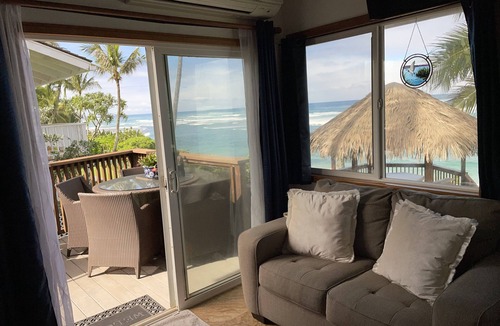 Waialee House | Haleiwa oceanfront inquiry special rate options
