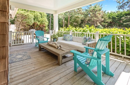 Beach Hampton House | Hamptons Beach House in Amagansett Dunes