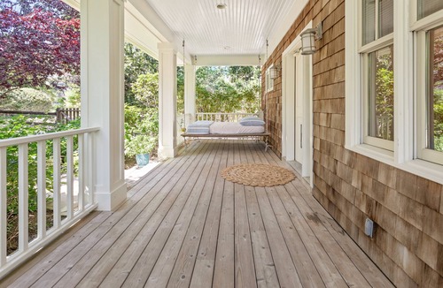 Beach Hampton House | Hamptons Beach House in Amagansett Dunes