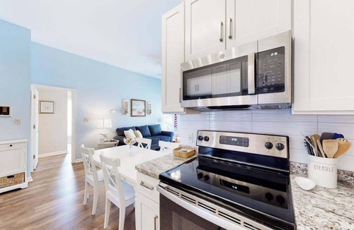Heron Harbour Isle Condo | Harbour Club 5E