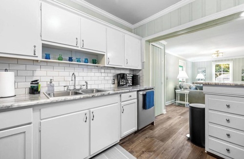 Terry Sanford House | Hay House- Adorable and updated home!