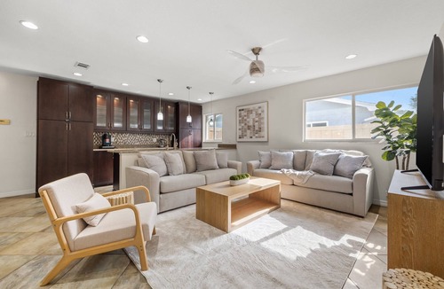 Largo House | Heated Pool Home | Pet-Friendly | Minutes to Beach