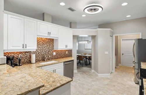 South Gate Ridge House | Heated Pool & Hot Tub | 4BR Sarasota Home – Pets OK
