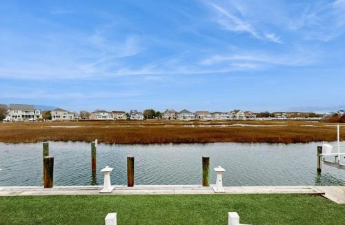 Heron Harbour Isle House | Heron's Retreat