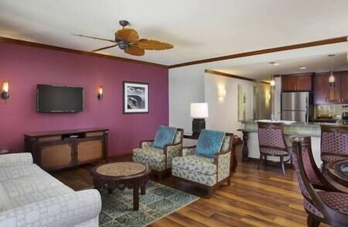 Waikiki Resort | HGVC Hawaiian Village Beachfront Resorts & Spa