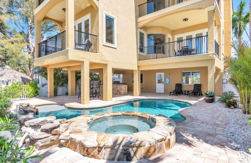 Treasure Island House | Hidden Treasure Beach House