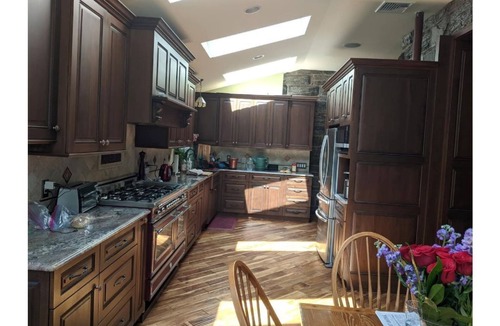 Germantown House | Historic Mansion with 6 Master Suites & Huge Yard