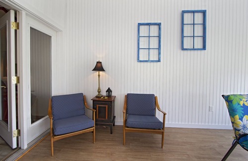 Terre Hill House | Historic Property, Beautiful Views of Lancaster County, Close to Everything!