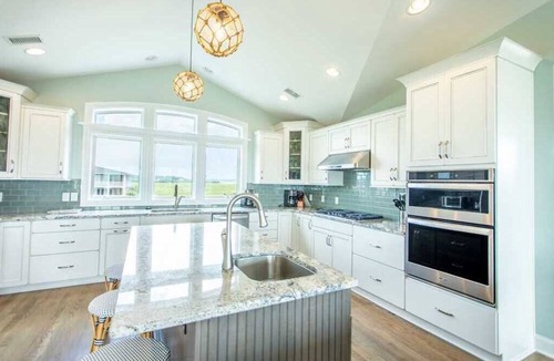 Holden Beach House | Hobbs Realty - “Benvenuto” | Luxury 8BR Oceanfront Home w/Private Pool & Elevator