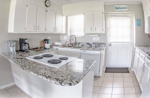 Holden Beach Condo | Holden Memories - Great Condo Directly Across the Street from the Ocean!