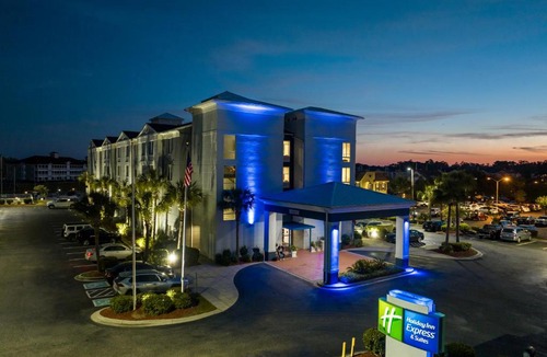 Little River Hotel | Holiday Inn Express North Myrtle Beach - Little River by IHG
