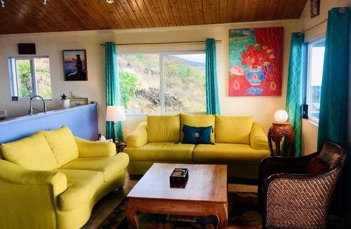 Kona Paradise House | Idyllic Getaway with Ocean Views in Captain Cook, Hawaii