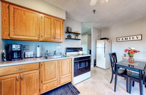 Wells Apartment | Inviting Condo w/Free WiFi, Partial A/C, and Shared Indoor Pool and Pool Table