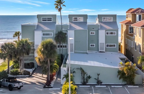 Indian Shores Condo | IRB Sun Place