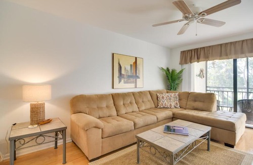 Casa del Mar House | Isla Del Sol Condo ~ 2 Miles to St Pete Beach!