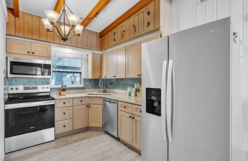 Anna Maria Villa | Island Gem B 2 Bedroom Villa by RedAwning