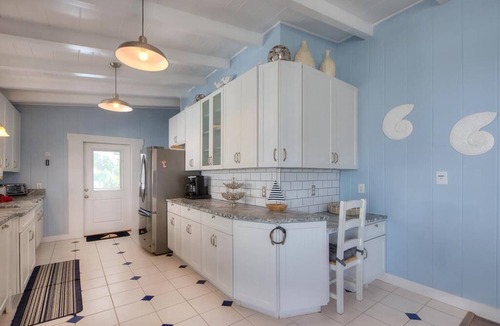 Long Beach House | Isle Be Seaing You: Pool, Hot Tub, Beach Walk