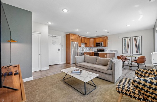 Highland Apartment | Kasa LoHi Denver