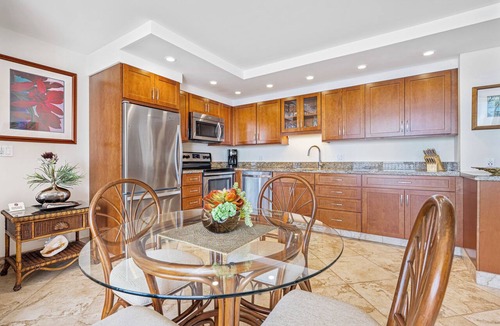 Kihei Condo | Kihei Beach #406 – Panoramic Ocean Views and Relaxed Luxury