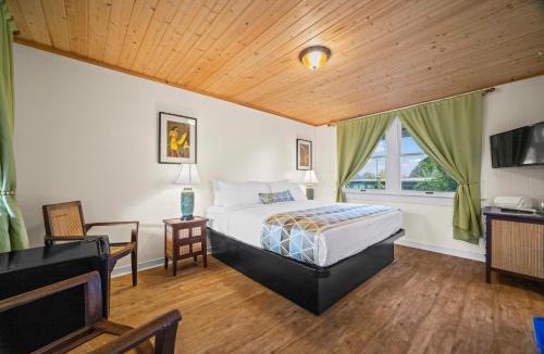 Hawi Hotel | Kohala Village INN
