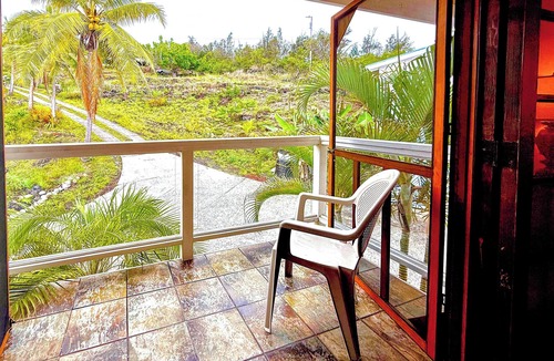 Opihihale Apartment | Kona Coast, BEST Oceanview Pool, Yoga Meditation Space, Pickle Ball Basket Ball