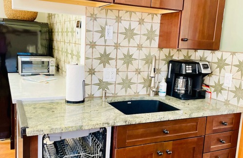 Longmont House | La Casita Colorado - Sleeps 4 People