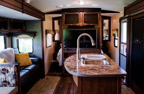 Council RV Rental | Lake town Glamping
