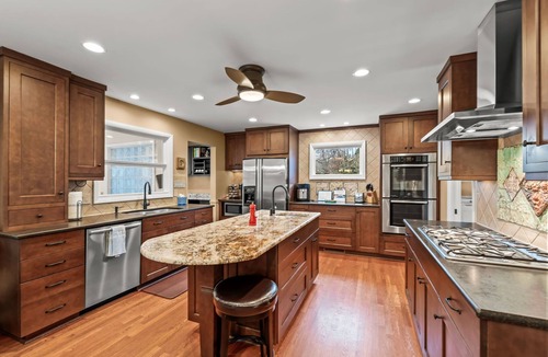 Jamestown House | Lakefront Retreat with Private Indoor Heated Pool