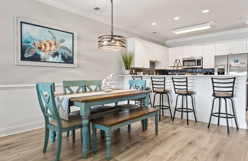 Central Myrtle Beach Condo | 🌿 Lakeview Luxury | Magnolia Pointe 3BR | Pet-Friendly + Pools 🐾