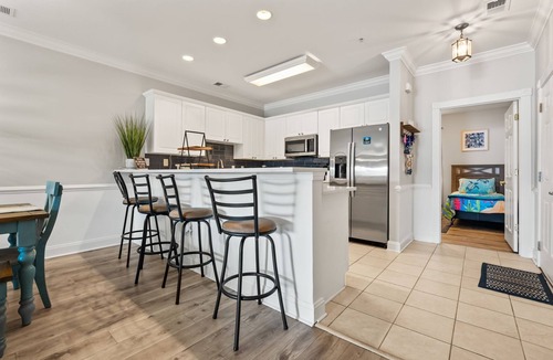 Central Myrtle Beach Condo | 🌿 Lakeview Luxury | Magnolia Pointe 3BR | Pet-Friendly + Pools 🐾