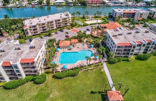 Sunset Beach House | Land's End 8-401 Beach Front